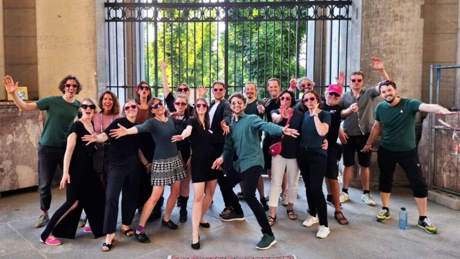 Gruppenfoto vom Kiezchor Schöneberg